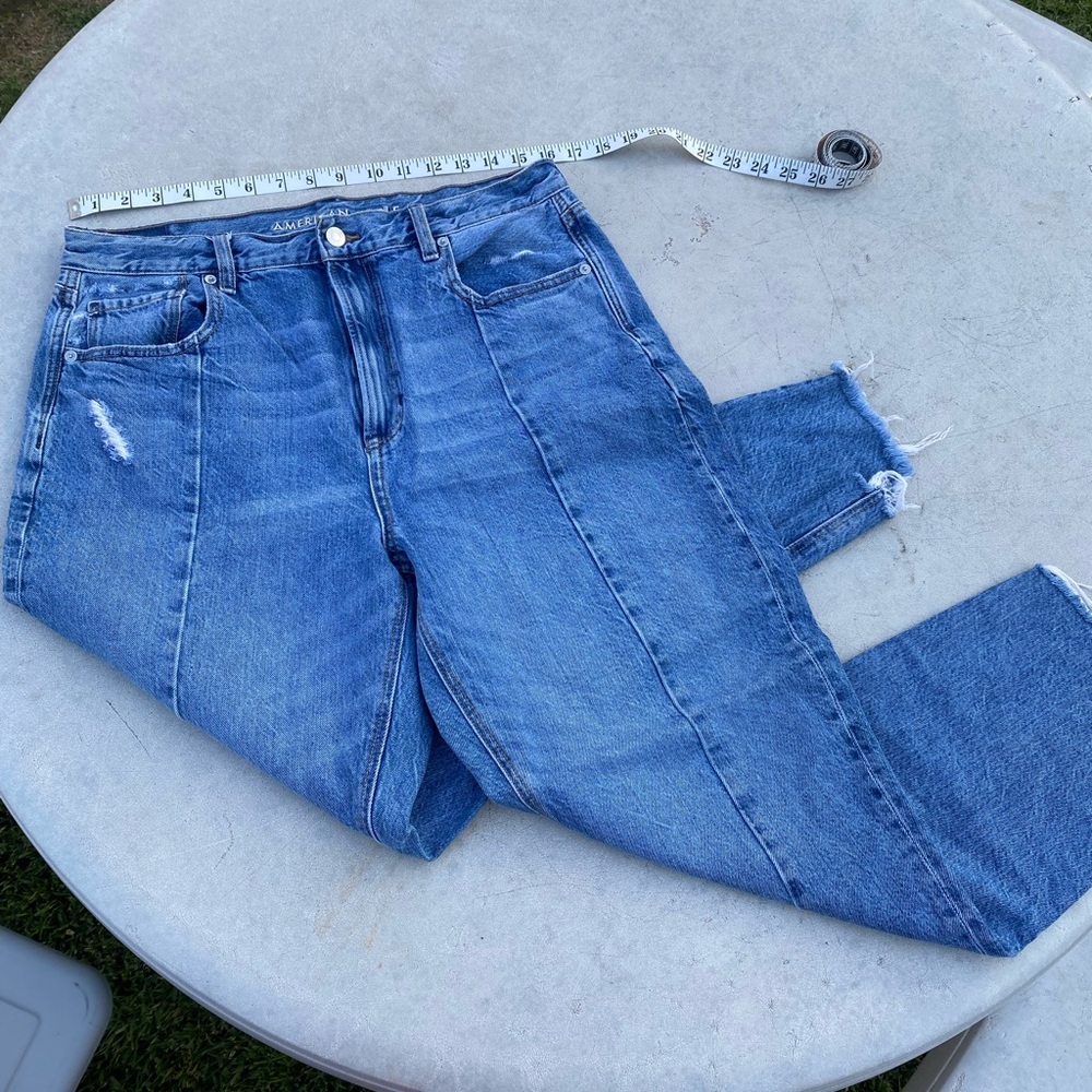 American Eagle Mom Jeans